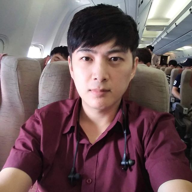 ๋ฆฌ๋ทฐ ํ๋กํ ์ด๋ฏธ์ง