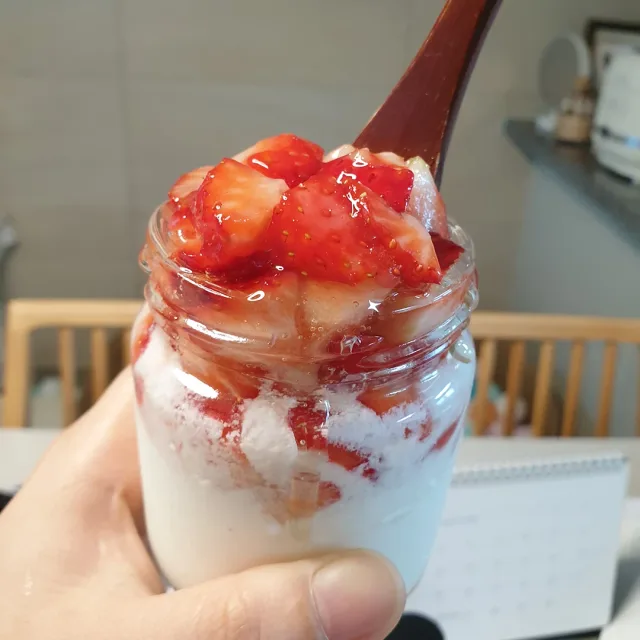 상큼코랄