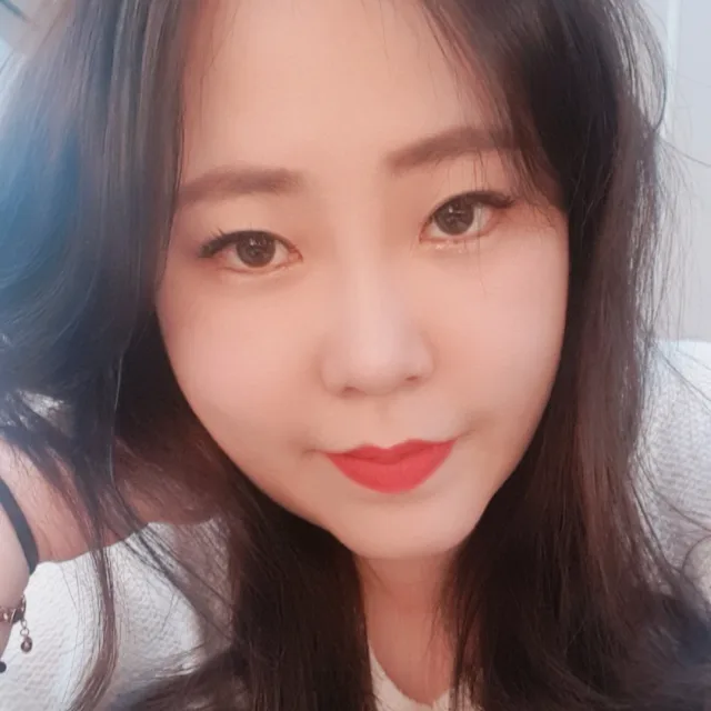 지영