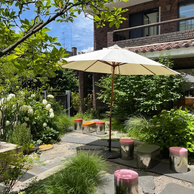 주횬