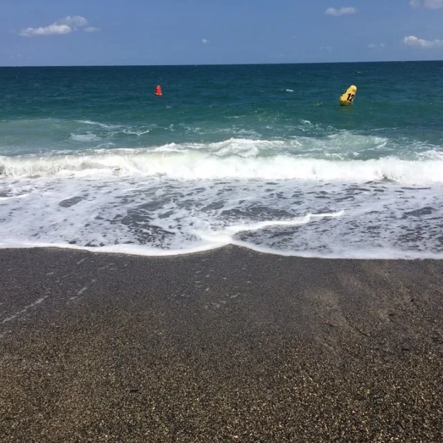 큔님