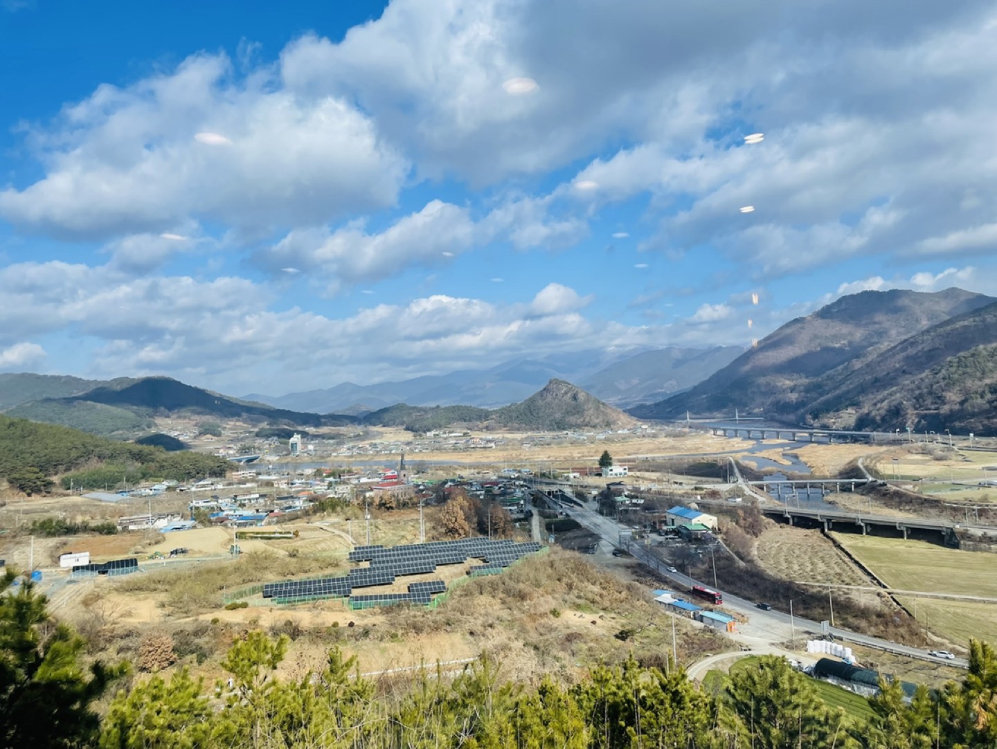 히동동동