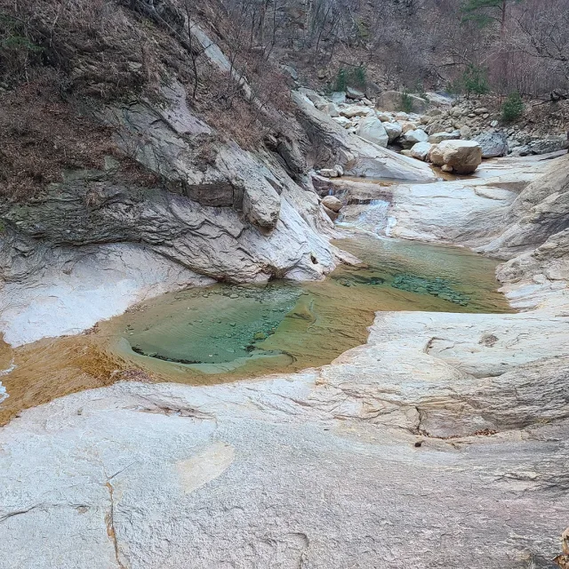 법화산