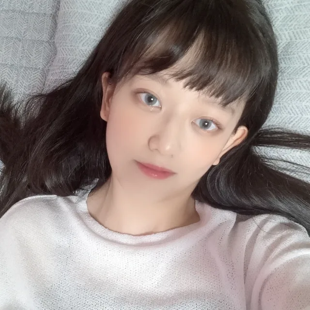 히히