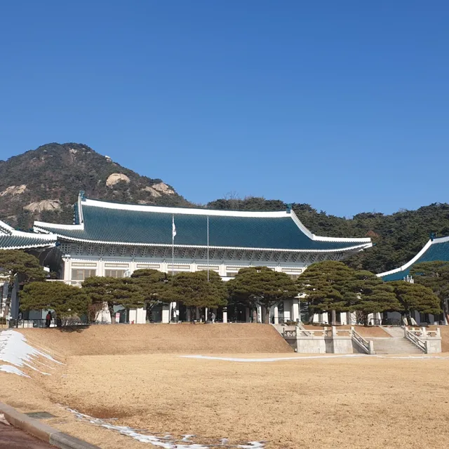 투써니