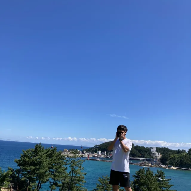 동동