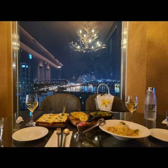 딘뎡해