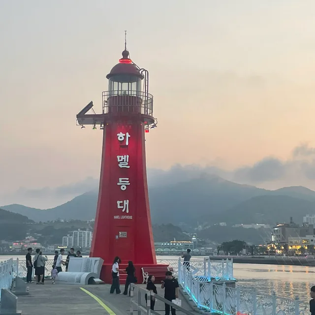 뉴론