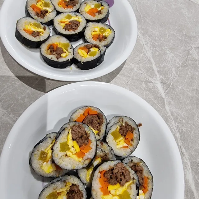 김밥돌돌말아