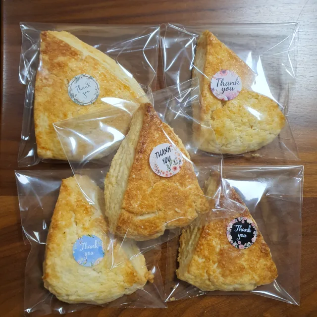 아자