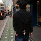스스슷