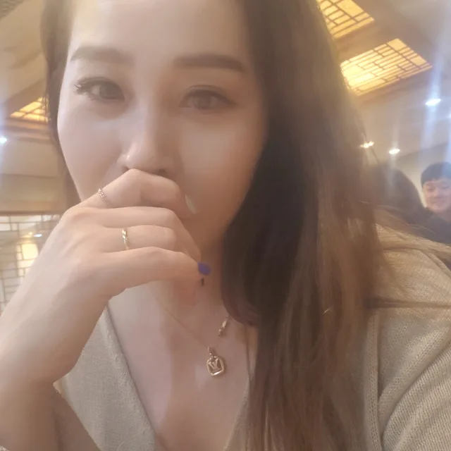 브라운아이즈
