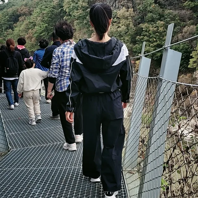 자유