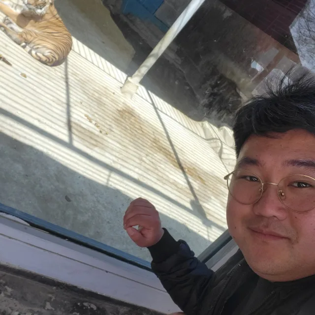 강릉흑곰