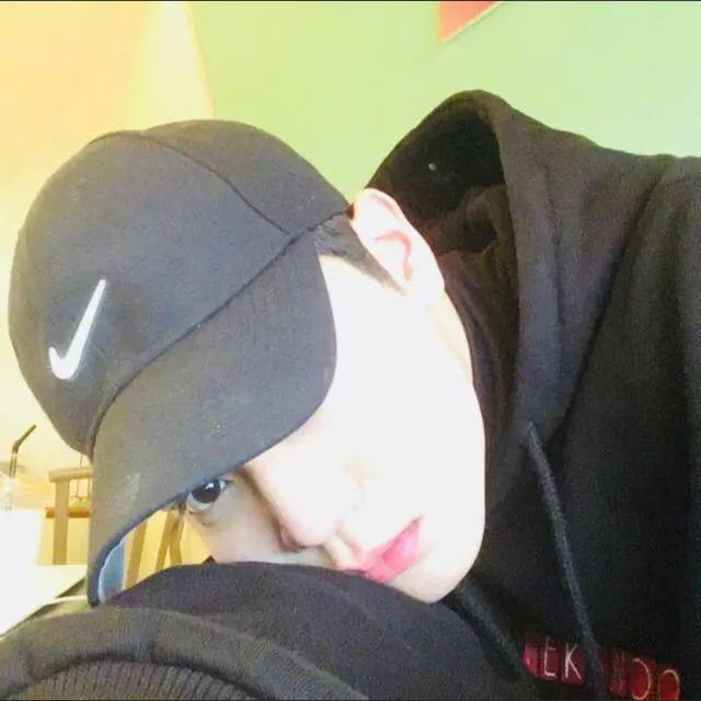 웅잉