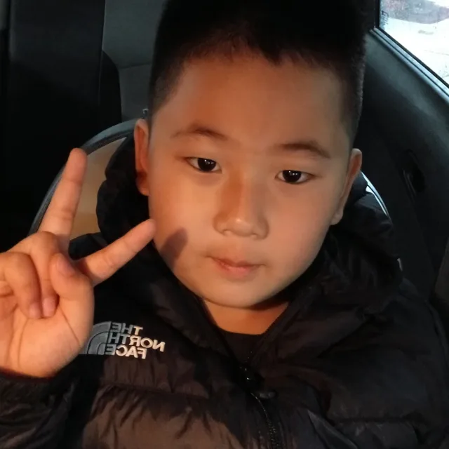 윤사랑