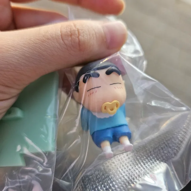 짱구피규어삼
