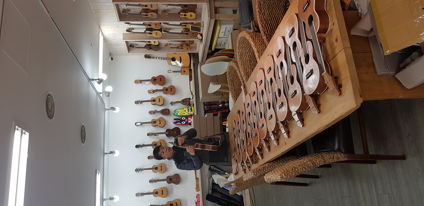 유크스토리-(우쿨렐레이야기) picture 3