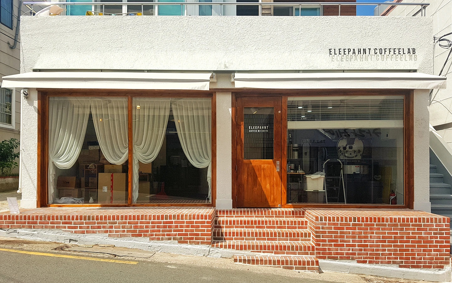 엘리펀트 커피랩&브루어스