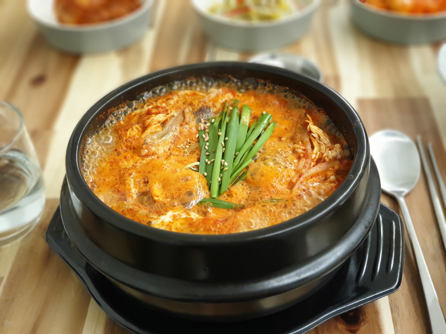 동명동 자리