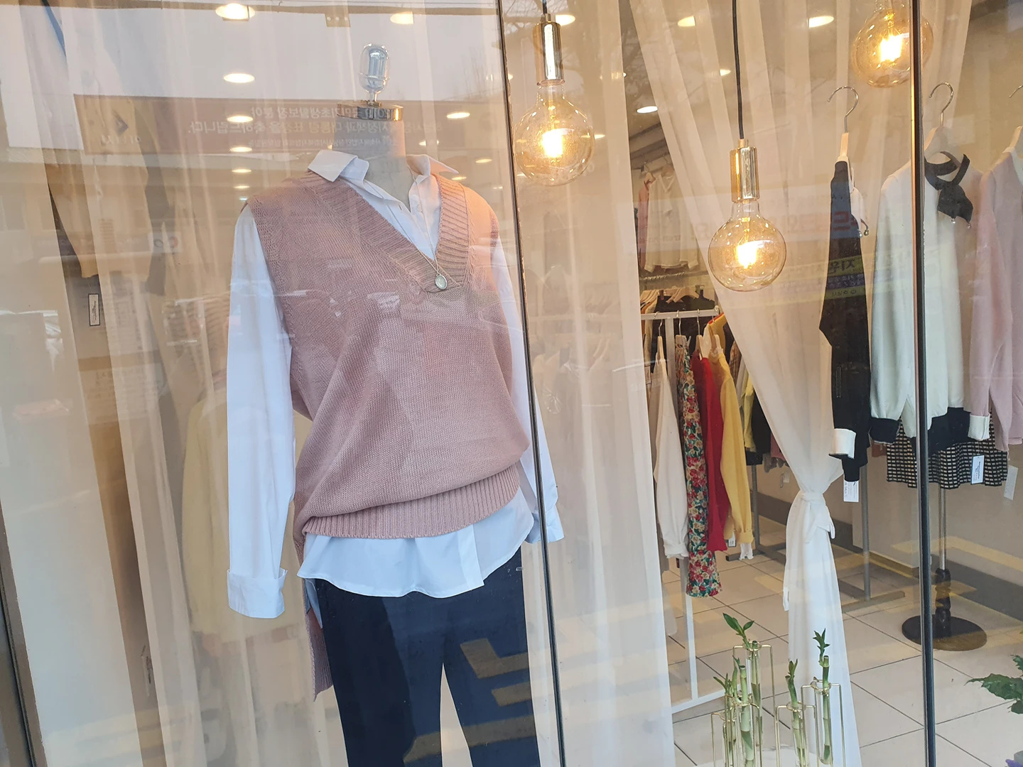 M.dress
