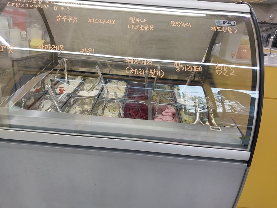 크림앤버터 picture 2